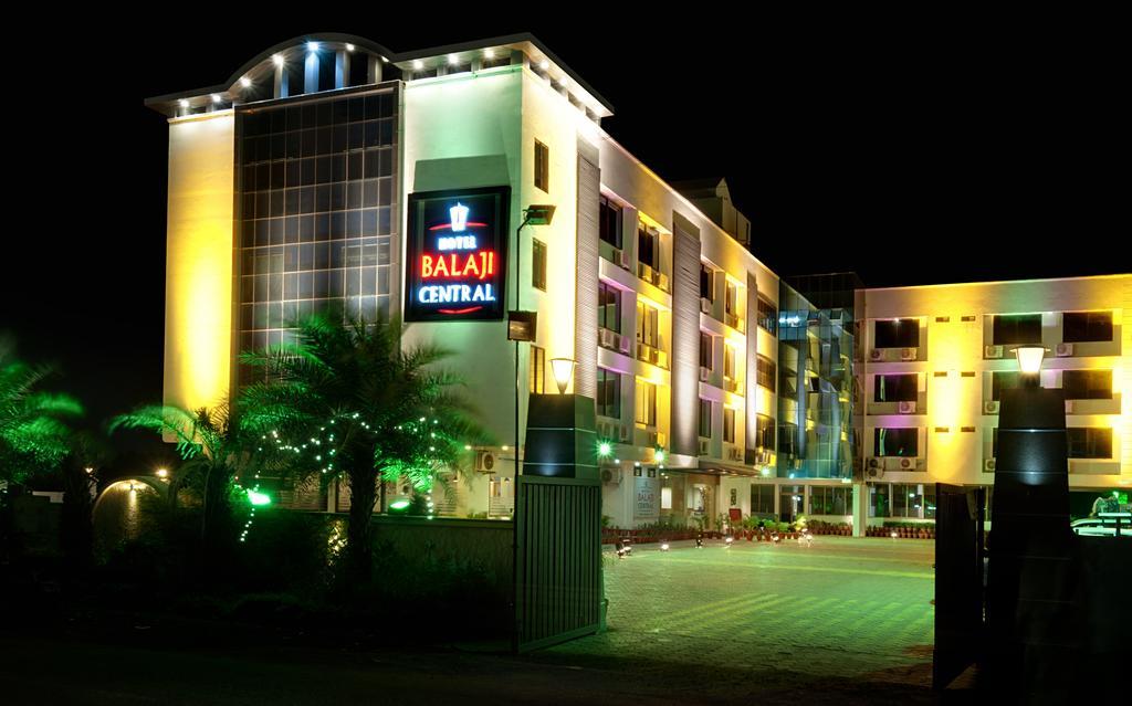 Hotel Balaji Central Ratlam Ngoại thất bức ảnh